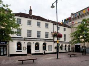 The Hatchet Inn Wetherspoon