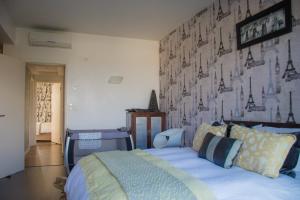 Azuri Apartment with Beach, Pools, Gym, Golf, Shops, Restaurants, Spa, Boat activities, Tennis &Paddle court, kids corner