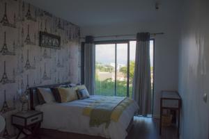 Azuri Apartment with Beach, Pools, Gym, Golf, Shops, Restaurants, Spa, Boat activities, Tennis &Paddle court, kids corner