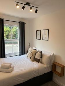 Central Chic 3 bed, Great Location