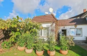 Gorgeous Home In Waren Müritz - Warenshof