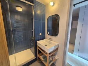 Duplex rénové skis aux pieds, 3 pièces, balcon à Tignes - FR-1-502-518