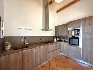 Villas Villa Lougabie pour 8 personnes, vue mer et piscine sur le Domaine de Valcros a La Londe-Les Maures : photos des chambres