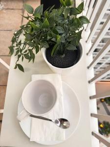 Daisys Suite by Staycation