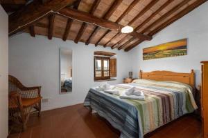 Borgo nel Chianti Rondine con piscina tennis e wifi