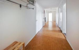 3 Bedroom Cozy Apartment In Visby