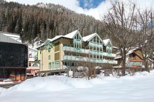 Hotel Dolomiti Schloss