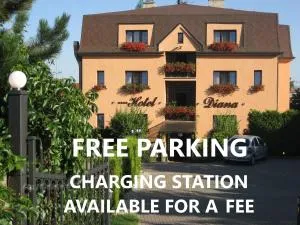 HOTEL DIANA apartments - Kyje