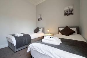 Modern City Centre Apartment in Central Hub