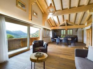 Hidden Retreats Alpine Edge
