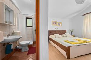 Anamar Apartments & Rooms 