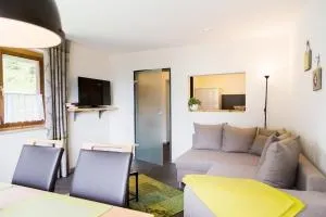 Wildgrün Maxi Lodge 12 - Halden