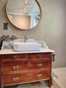 Hidden Retreats The AlpGallery