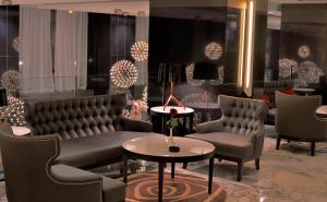 Royal Tulip City Center