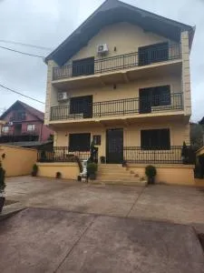 Prenociste T-07 - Kolari