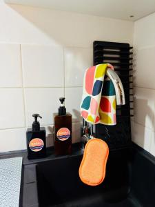 NEW! BAGAJ Studio 70s hyper centre