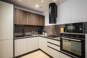 Lovelyhomes G24 Apartment