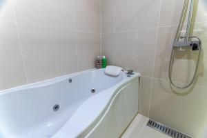 Thonglor area 1 Bedroom FastWiFi Sauna Big Swimming Pool 43