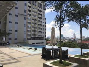 Studio Unit near Ayala and SM Cebu with FREE Netflix, Disney plus and YouTube