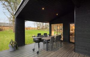 3 Bedroom Cozy Home In Gilleleje
