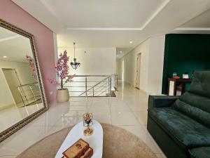 Casa bairro central 4 quartos com piscina