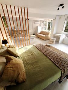 Estudio en Málaga (Zona Este)