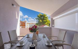 Nice Apartment In Vodice With Wifi 