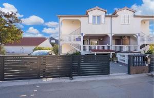 Nice Apartment In Vodice With Wifi