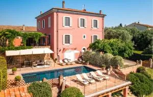 5 Bedroom Cozy Home In Fabbrica - Ripoli