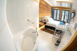 Savoy Hotel