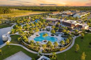 Harry Potter - 4BD Sleep 10 Pool, Spa and e-BBQ! Solara Resort