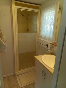 Campings Mobil-Home 4 places dans les Landes : photos des chambres