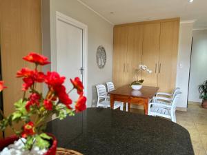 The Hide D on Devereux