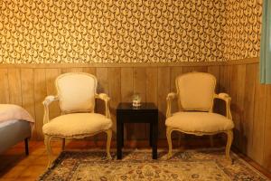 Appartements Appartement familial au bord de la Marne, jardin tropical , piscine, tennis, terrasse, parking gratuit proche Disneyland : photos des chambres