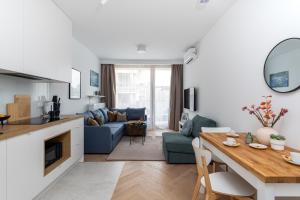 SuperApart Domaniewska apt 53 - Studio z parkingiem