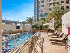 Spacious Home Near Metro & Beach in Dubai Marina