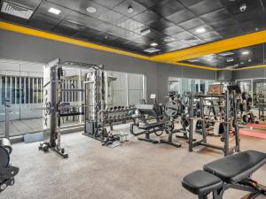 Spacious Home Near Metro & Beach in Dubai Marina