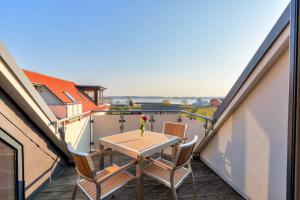 Peenemünde, Seglerhafen ST Tjalk 03 & 10