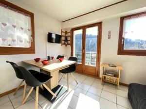 Résidence Les Balcons Du Charvin - Appartement confortable et proche du village MAE-9274