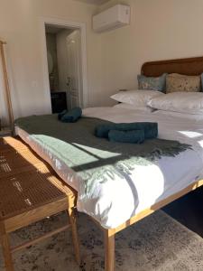 Cosy room in a stylish Villa