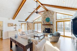 Sundown Bed and Beach