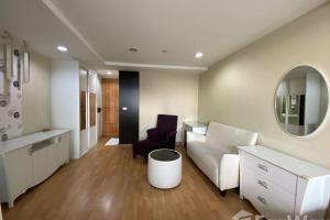 Nice location 1 bedroom