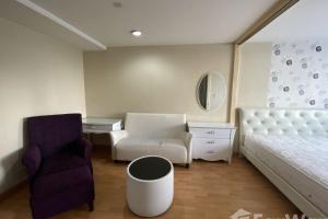 Nice location 1 bedroom