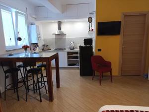 La Dolce Vita, Vomero