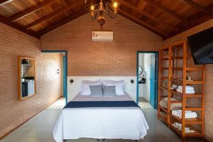 Chalés Laguna: Refúgio Romântico com Hidromassagem.
