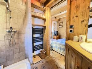 Résidence Les Epines Blanches - Appartement de charme proche village, à côté des pistes MAE-7234