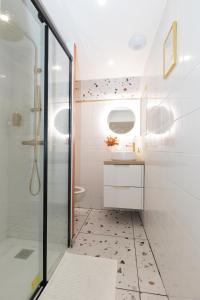 Appartements Chic & beau au centre Millau : photos des chambres