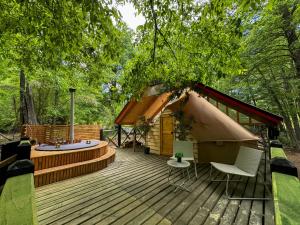 Casa del Árbol - Glamping