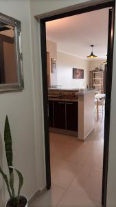 Departamento Centrico Con Balcon a la Calle