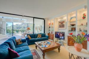 Appartements Semiramis at Villa Laurie - Happy Rentals : photos des chambres